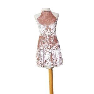Womans Holister Crushed Velvet Cutout‎ Skater Dress SIze XS Pink
